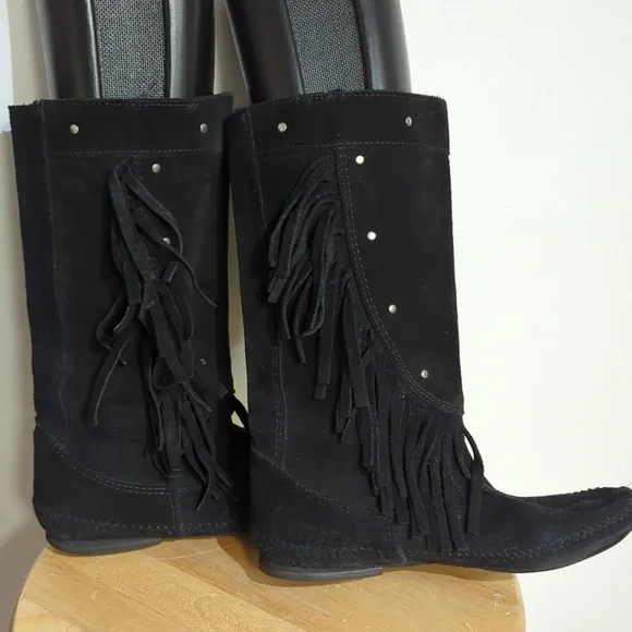 Mister Mint suede fringed moccasin boots - Picture 2 of 8